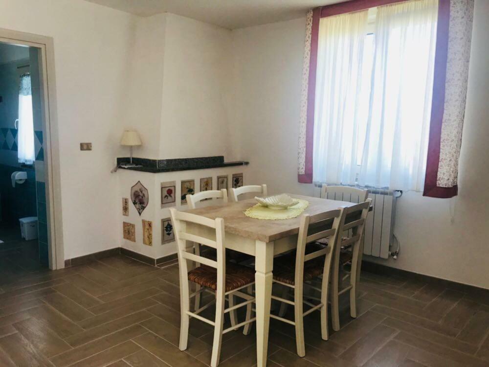 Residence Villa Gioia San Severino Lucano Luaran gambar