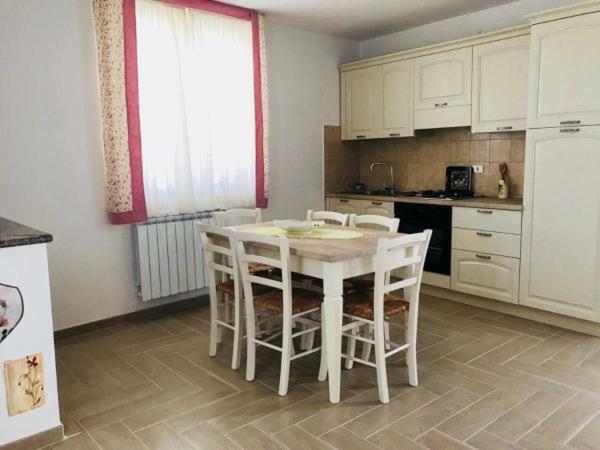 Residence Villa Gioia San Severino Lucano Luaran gambar
